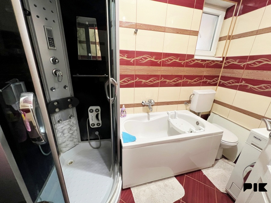 Namješten trosoban stan na Jaliji, P=75m2+10m2 5
