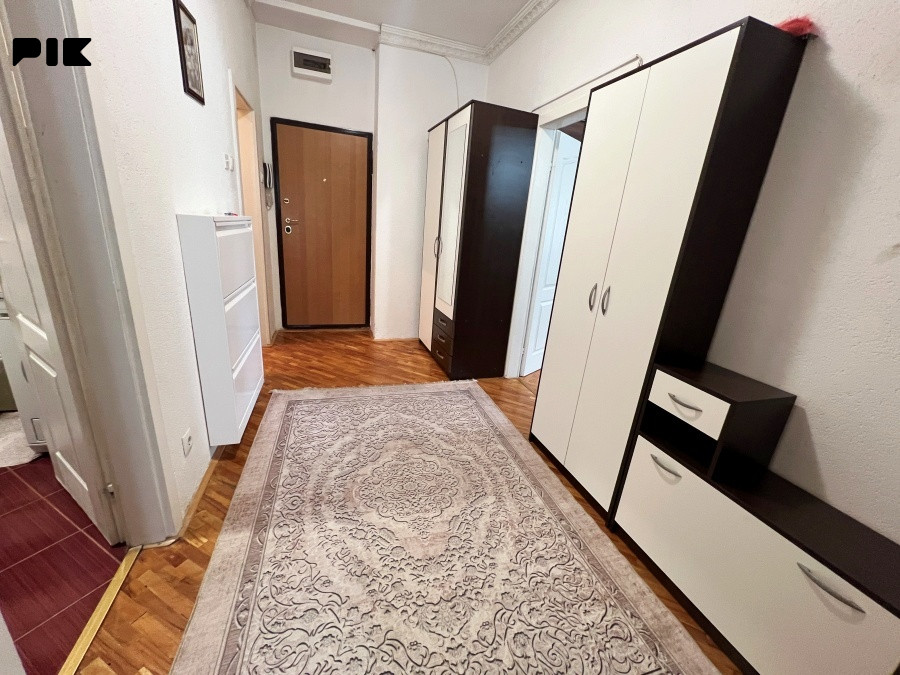 Namješten trosoban stan na Jaliji, P=75m2+10m2 6