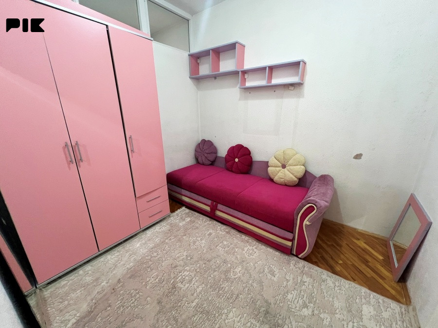 Namješten trosoban stan na Jaliji, P=75m2+10m2 11
