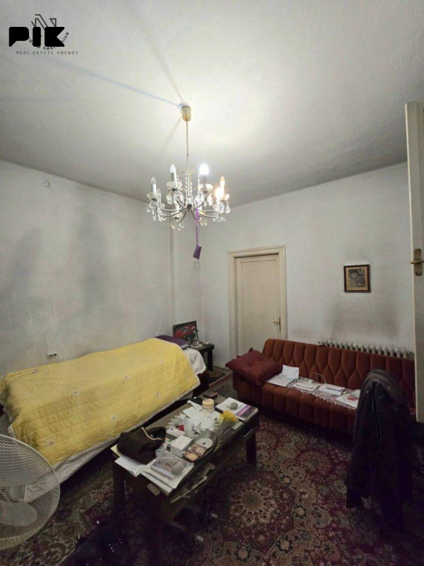 Salonski stan od 77m2 u centru, ul.Nikole Tesle 8