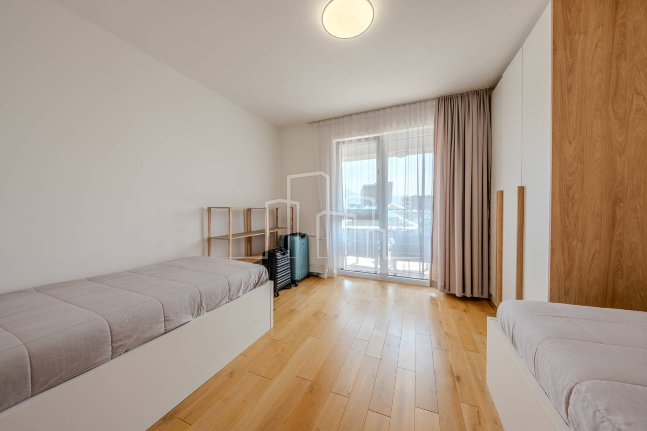 Prodaja trosoban stan na Ilidži sa dva kupatila i dva balkona 23