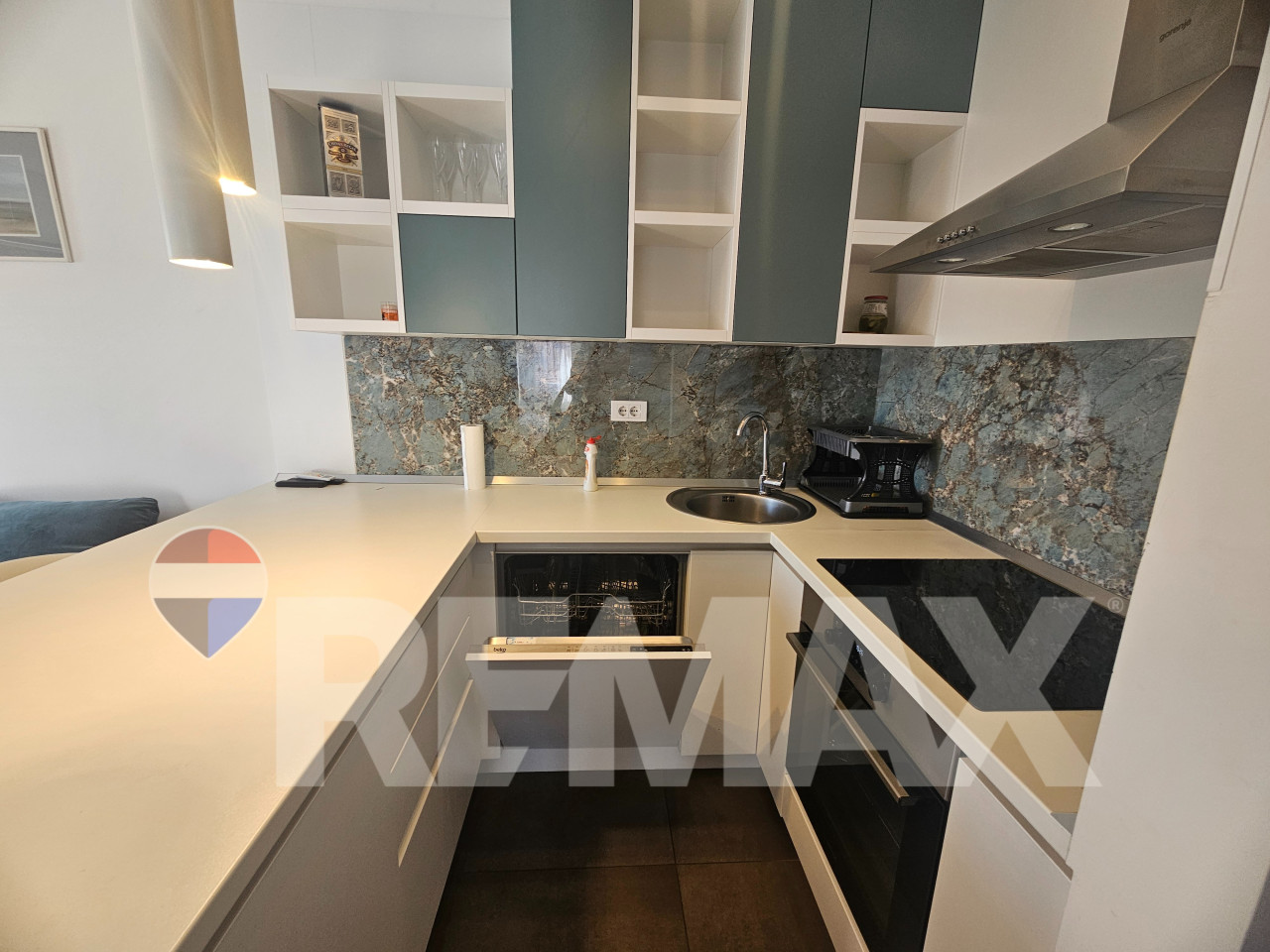 Odličan dvosoban stan 47 m²/Mejdan/Obilićevo - Mehr