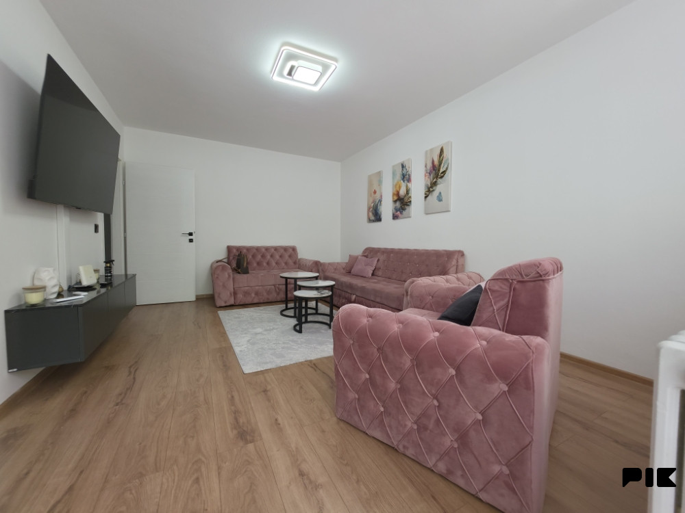 CAPITAL/ Renoviran stan Socijalno/ 1.sprat/ 60m2 photo 2