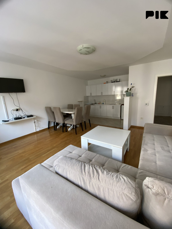 Stan Sarajevo Bistrik 75m2 najam 2