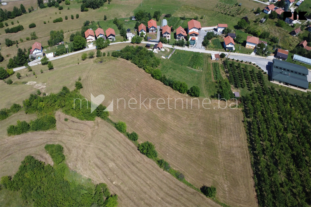 m2: Ilijaš / parcele ukupne površine 36.379m2 5