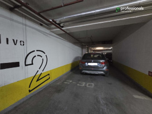 Garaža garažno mjesto parking Stup Tibra Ilidža 23 m2