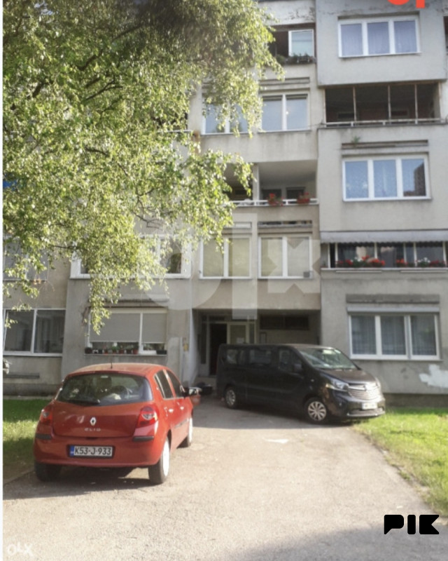 Stan Bihać 72m2