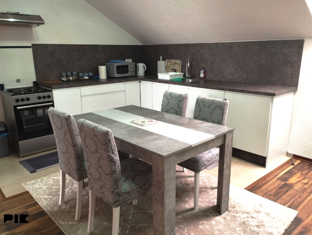 Stanovi i apartmani Bihać 8
