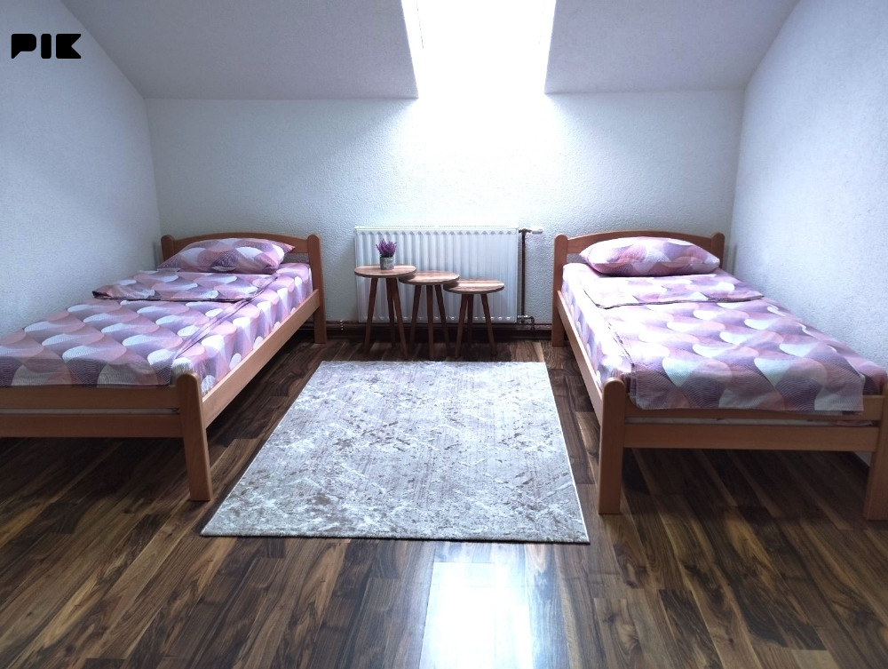 Stanovi i apartmani Bihać 13