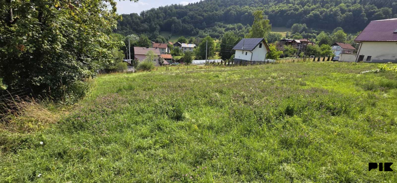 Zemljište Hadzici - Ljubovcici 3