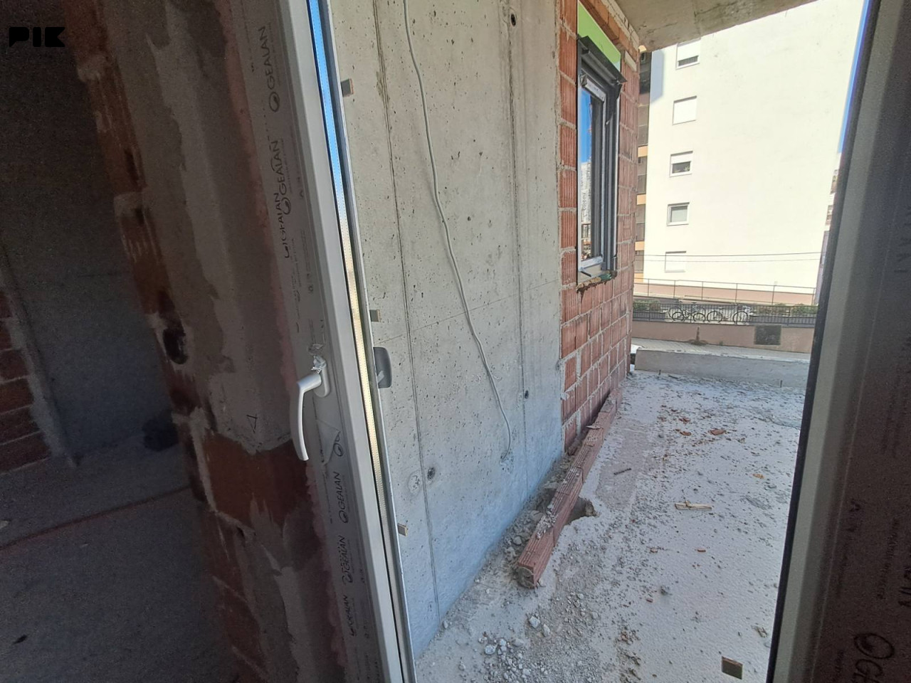 Trosoban stan Borik Banja Luka 64m2 6