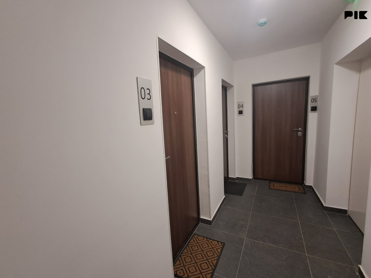 Trosoban stan Borik Banja Luka 64m2 8