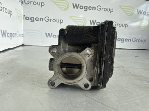 Klapna gasa Nissan Qashqai J11 2015 (fotografija 2)
