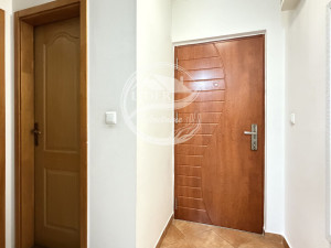 Potpuno namješten trosoban stan od 81m2 na Ircu photo 2
