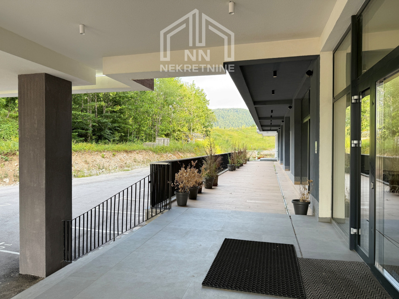 NN Nekretnine : Dvosoban apartman 45,6m2 sa garažom - Bjelašnica 20