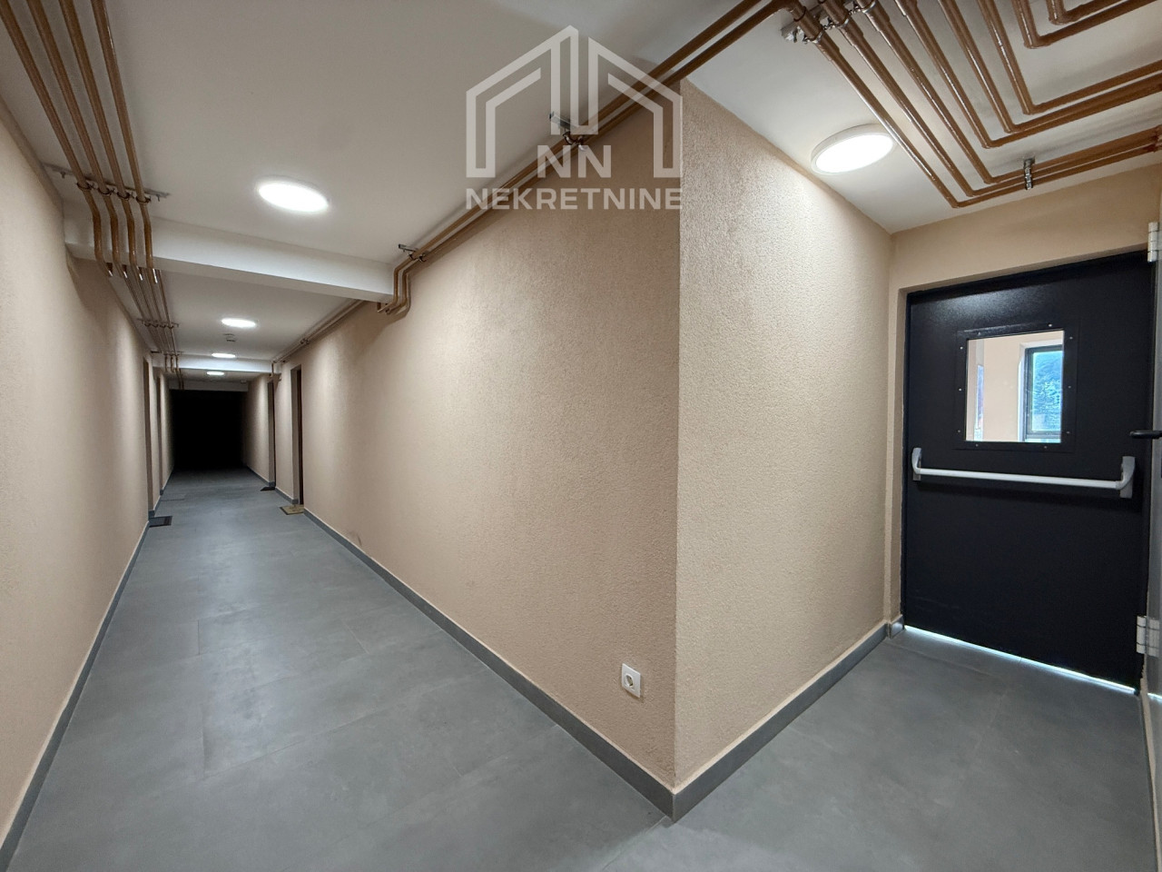 NN Nekretnine : Dvosoban apartman 45,6m2 sa garažom - Bjelašnica 21