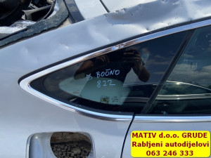 BOČNO staklo DESNO Audi A7 C7 2011