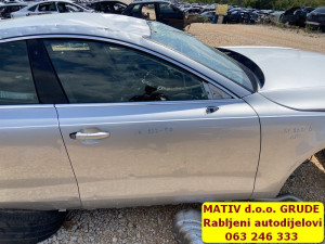 Vrata prednja DESNA Audi A7 C7 2011