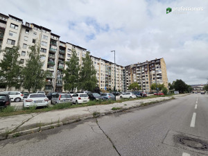 Trosoban Stan Vojničko Polje 74m2 Novi Grad Sarajevo