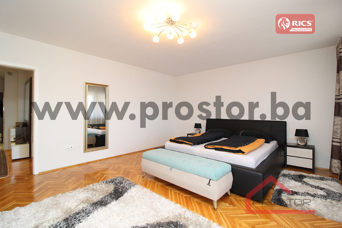 PROSTOR izdaje: Petosoban penthouse, Stup 6