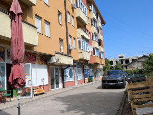 Stan Srebrenik 41m2