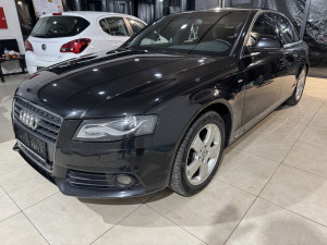 AUDI A4 2.0 TDI S-line , 2008 GOD, XENONI, ALU FELGE
