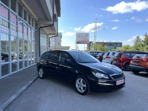 Peugeot 308 1.6 HDI 88kW 2016 god *led,navii*