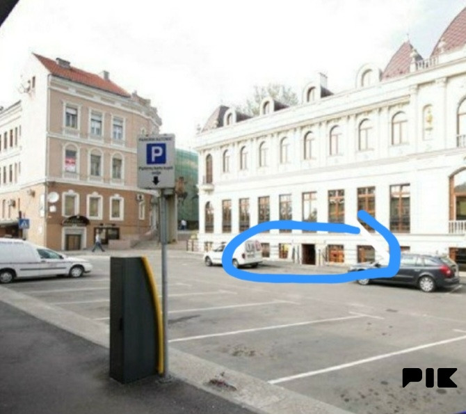 Poslovni prostor Zgrada  Barok 3