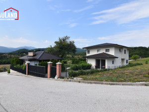 Ekskluzivna vila s bazenom / Green Hills, Bare, Hadžići