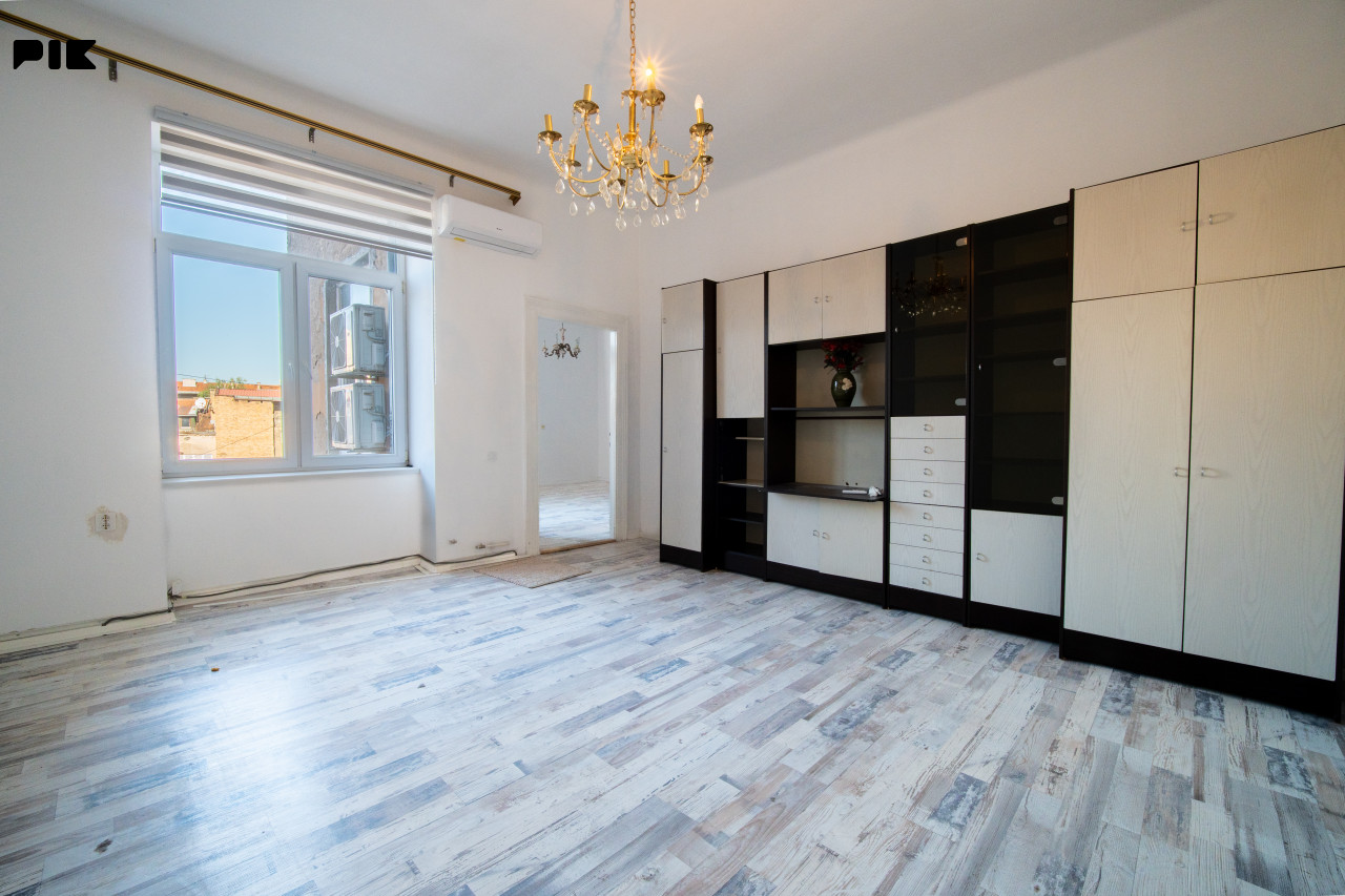 PROPERTIZE | PRODAJA |  Trosoban  stan u centru grada | Centar