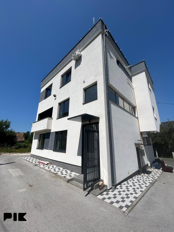PRODAJA - Poslovni prostor 300 m2 - Rajlovac Sarajevo 2