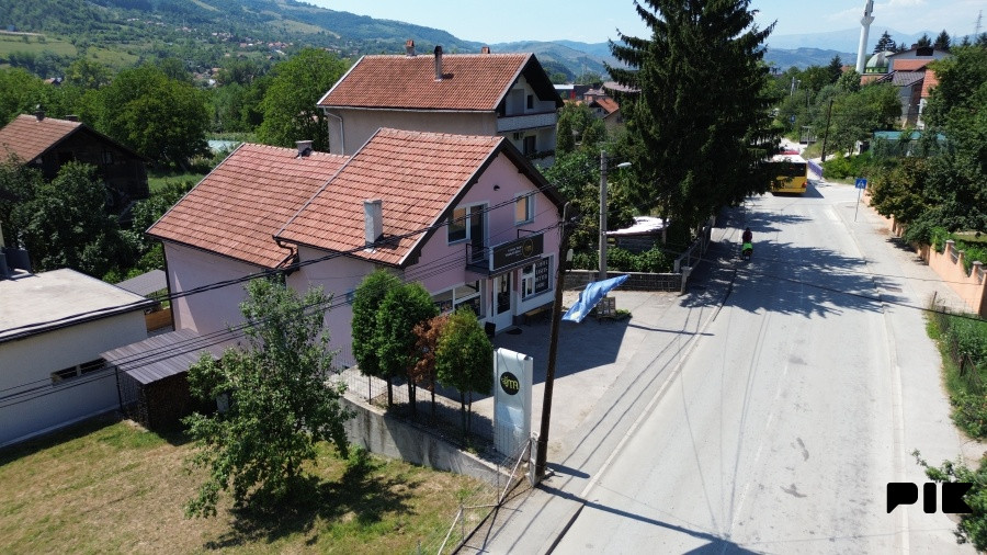 Dvospratna kuća sa poslovnim prostorom, Perin Han 6