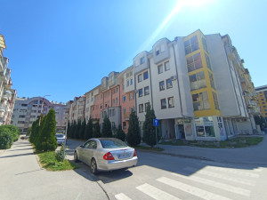 Stan 63 m2 Lukavica prizemlje photo 1
