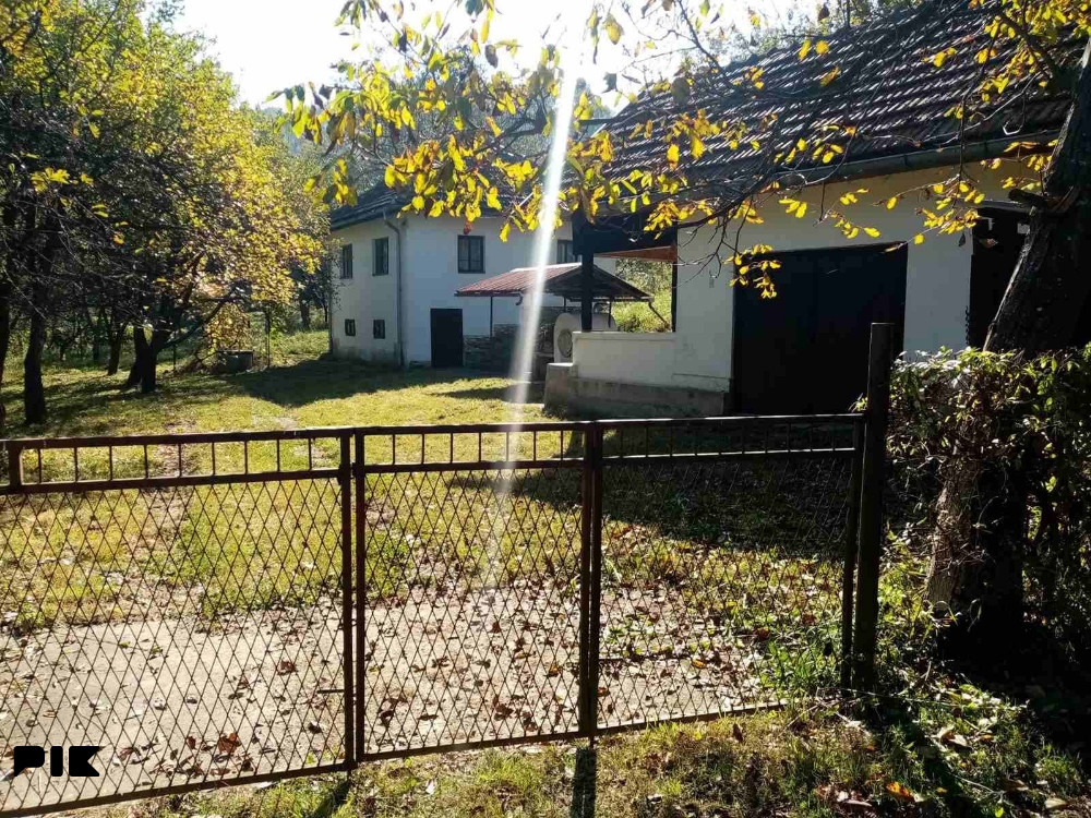 Vikendica Visoko