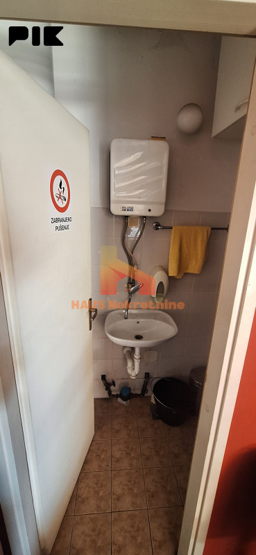 Poslovni prostor Banja Luka 15m2 - CENTAR 2