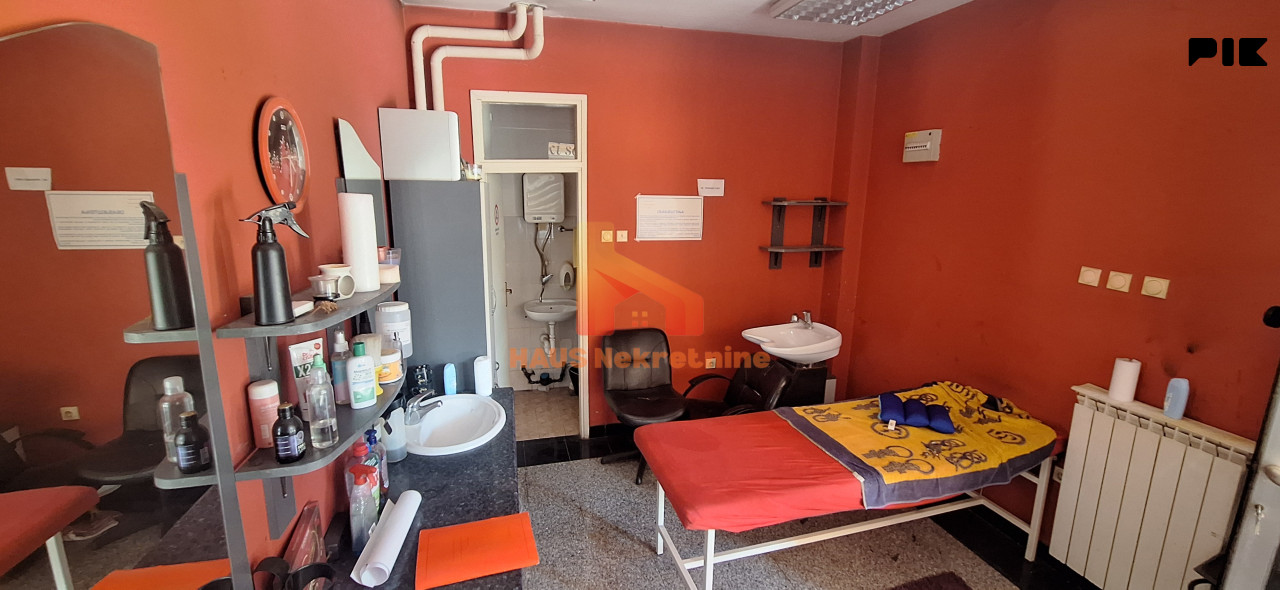Poslovni prostor Banja Luka 15m2 - CENTAR 4