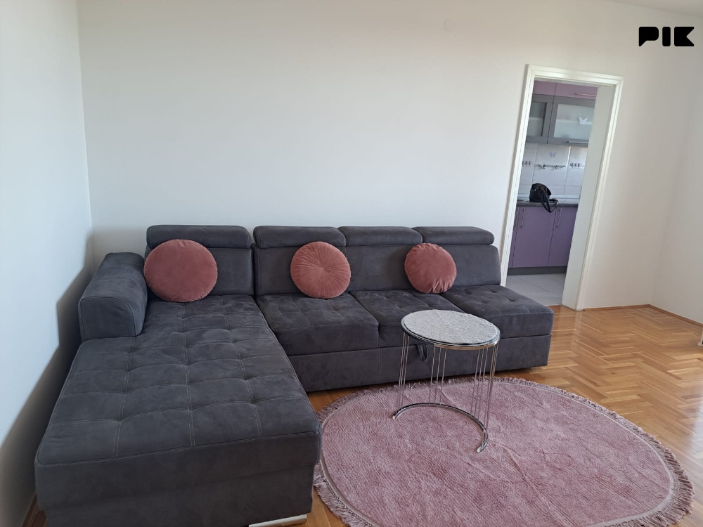 Namješten stan 52 m2 odmah useljiv 9