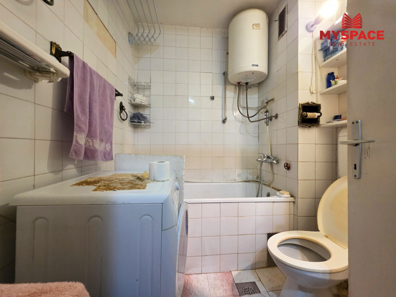 MY SPACE/ Stan/ Kosevsko brdo/ 53m 14