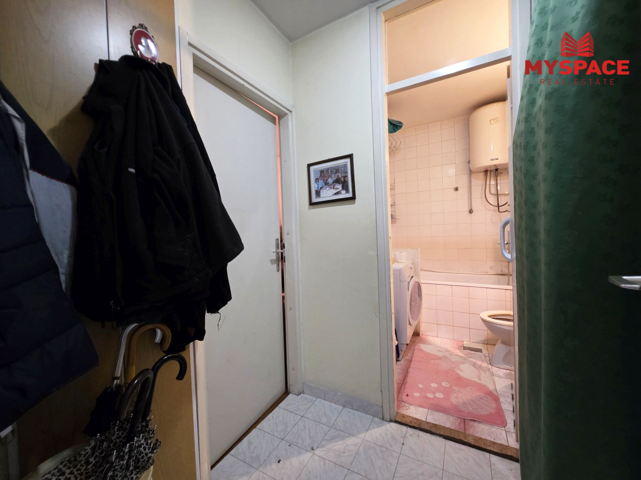 MY SPACE/ Stan/ Kosevsko brdo/ 53m 13