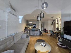 Luksuzan, opremljen penthouse na Dobrinji, s velikom terasom photo 5