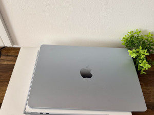 MACBOOK AIR 13 M4 CHIP 256/16 NOVO 13 CIKLUSA SKY BLUE GARANCIJA