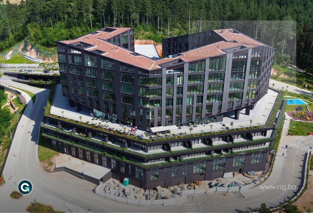 ČETVEROSOBAN STAN / Roof Gardens, Trebević / PRODAJA 26