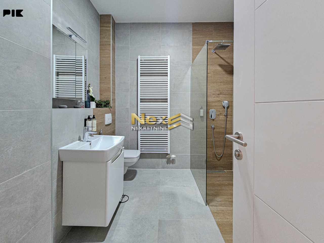 Namješten apartman sa ostavom Bjelašnica / Aparthotel Phoenix 15