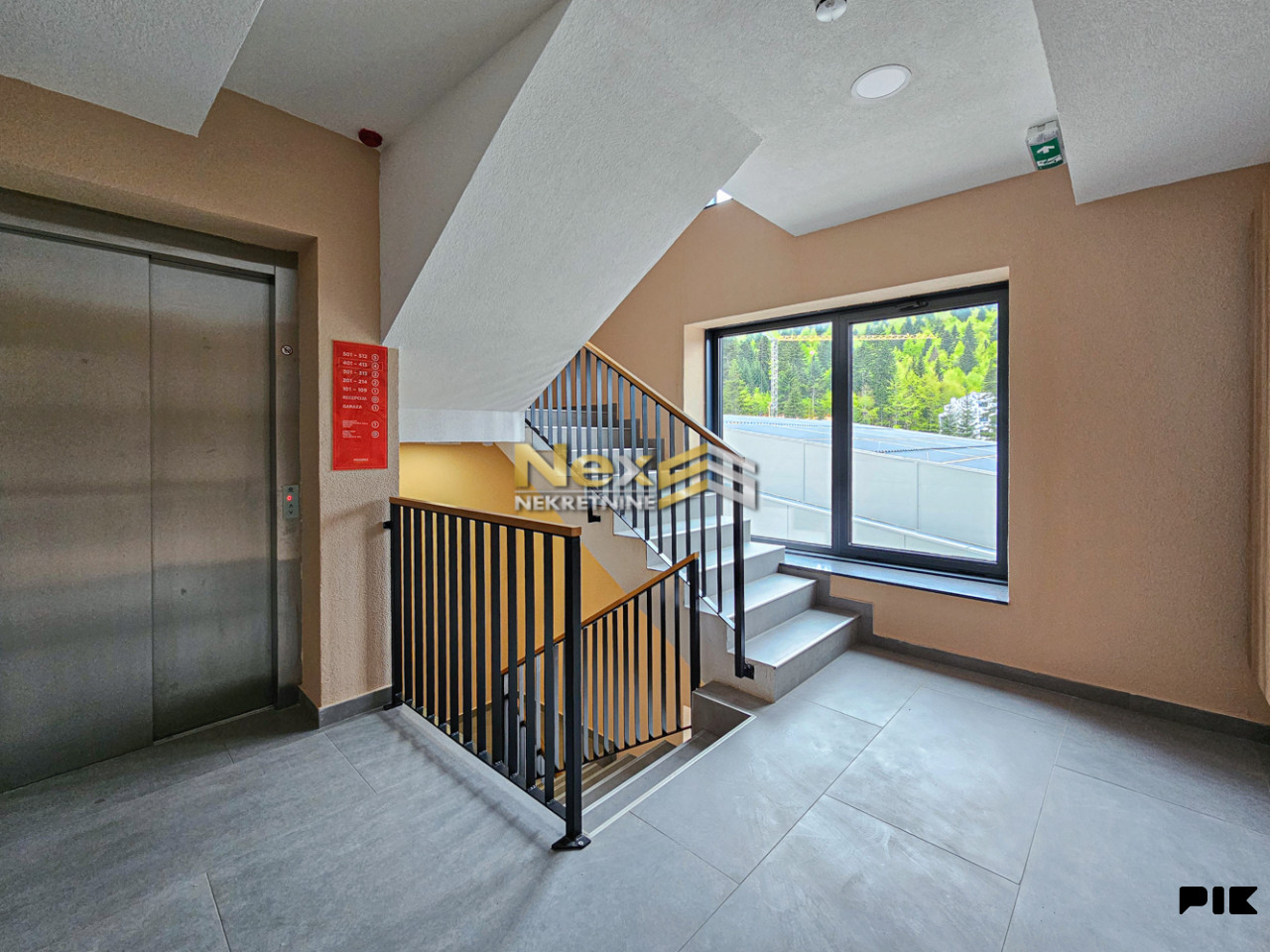 Namješten apartman sa ostavom Bjelašnica / Aparthotel Phoenix 17