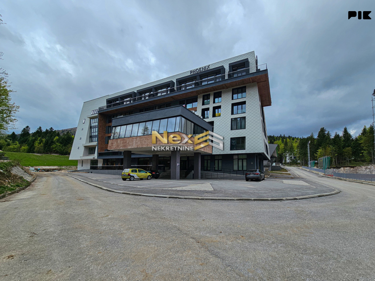 Namješten apartman sa ostavom Bjelašnica / Aparthotel Phoenix 20