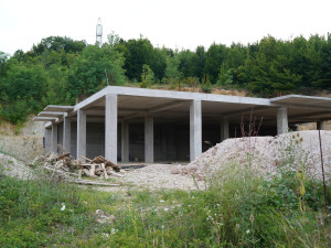 Stambeno-poslovna zgrada u izgradnji photo 3