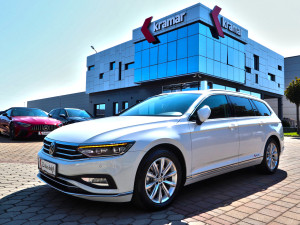 Volkswagen Passat Karavan DSG ELEGANCE -IQ.LIGHT- VIRTUAL