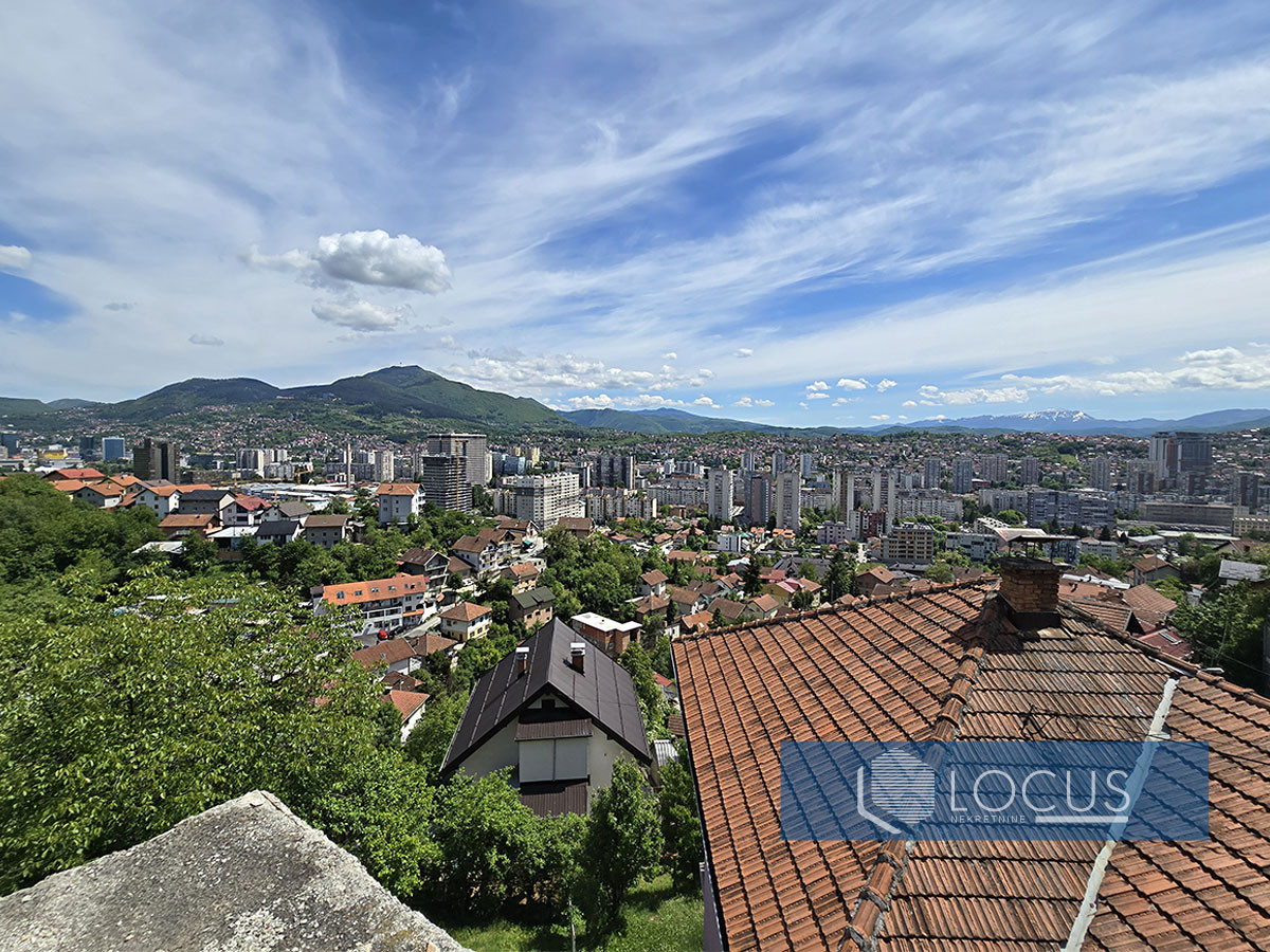 LOCUS: Kuća u izgradnji, Pofalići 12