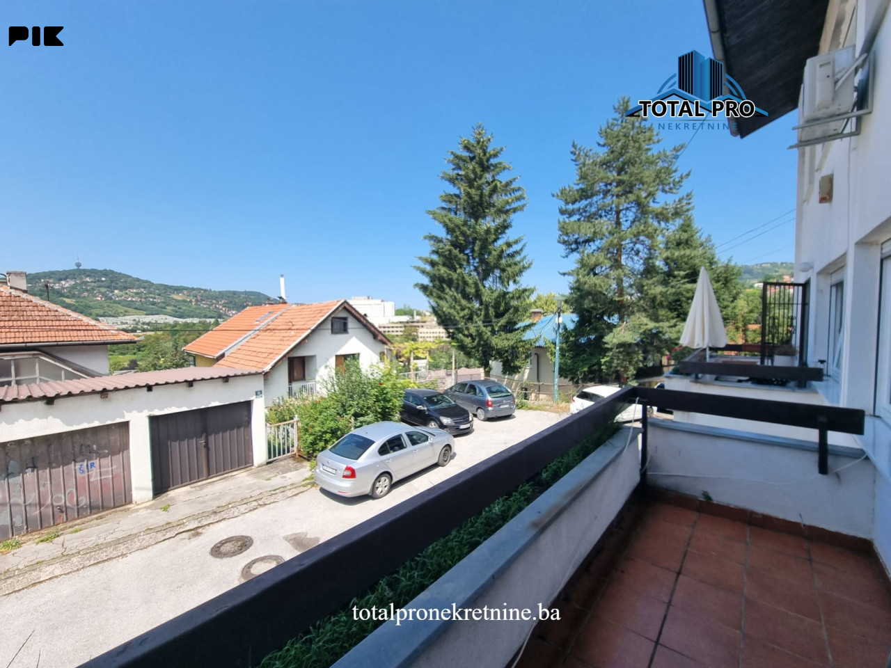 TOTAL PRO / Kuća u nizu 145m2 / Jezero / Centar 12