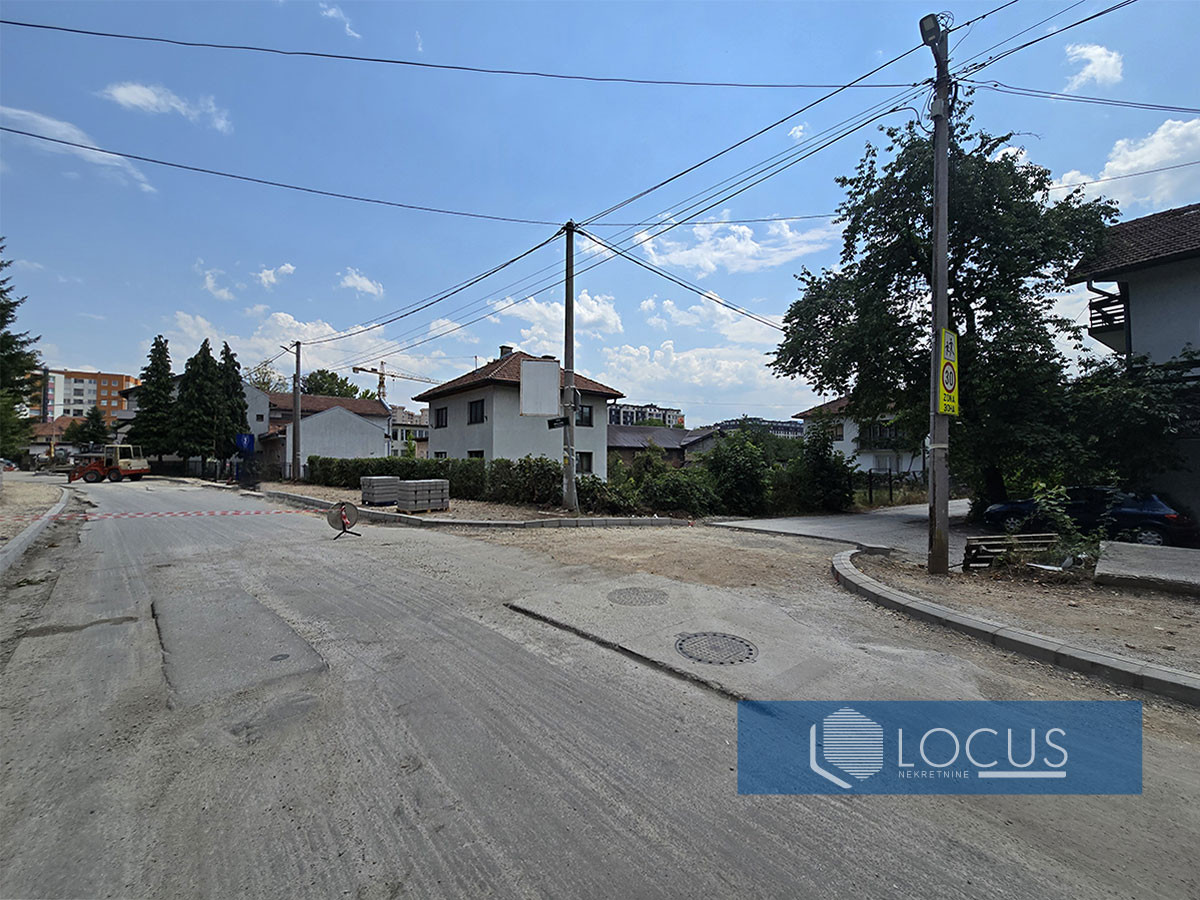 LOCUS: Parcela za izgradnju zgrade, Nikole Šopa, Stup 9